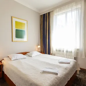  Apartahotel Stadion Polonia